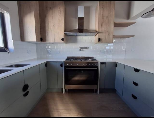 3 BEDROOM HOUSE FOR SALE IN ST HELENA VIEWS